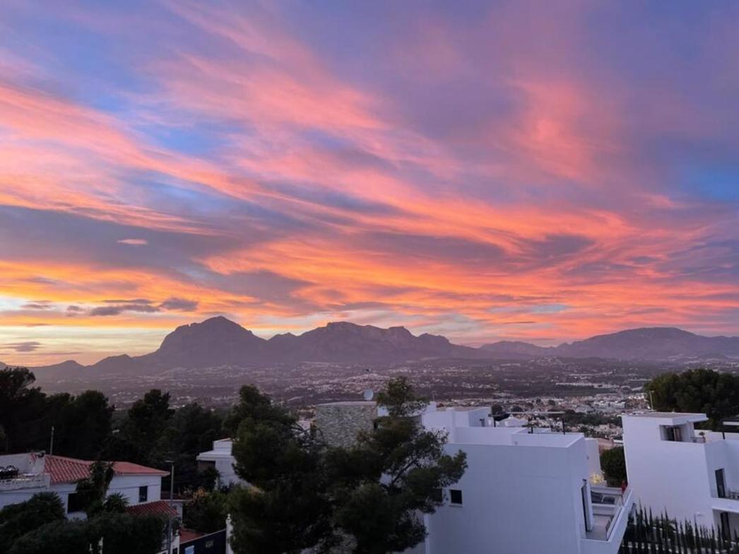Magnificent View And Pool Βίλα El Albir Εξωτερικό φωτογραφία